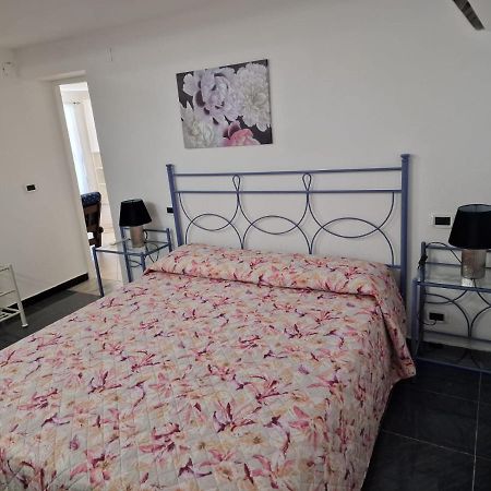 La Casa Minou Apartment Genoa Ngoại thất bức ảnh